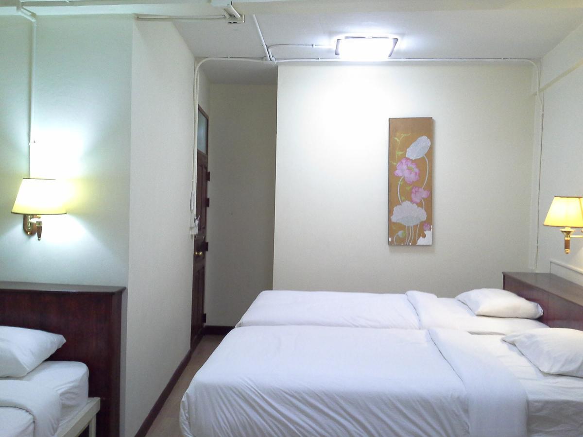 Bc Guesthouse Banglamphu Бангкок Экстерьер фото