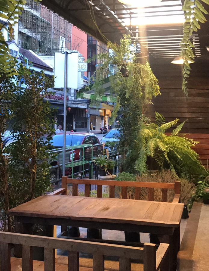Bc Guesthouse Banglamphu Бангкок Экстерьер фото